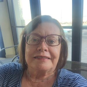 Meet your Posher, Donna